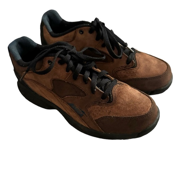 Avia Brown Suede Walking shoes - Picture 1 of 9